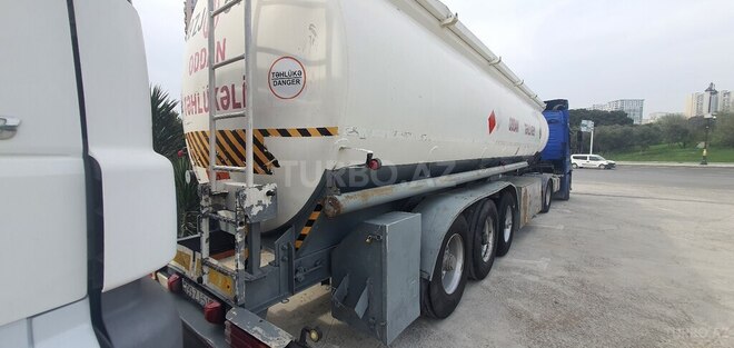 Mercedes Axor 1824 2009, 940,000 km - 11.0 l - Bakı
