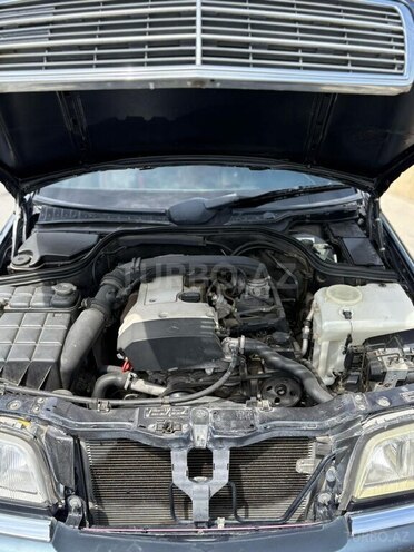 Mercedes C 200 1998, 200,000 km - 2.0 l - Bakı