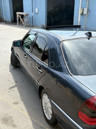 Mercedes C 200 1998, 200,000 km - 2.0 l - Bakı