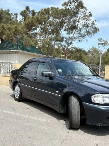 Mercedes C 200 1998, 200,000 km - 2.0 l - Bakı