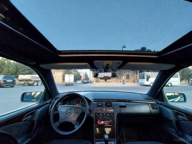 Mercedes E 280 1996, 450,000 km - 2.8 l - Bakı