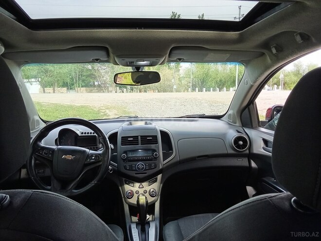 Chevrolet Aveo 2012, 380,000 km - 1.4 л - Salyan
