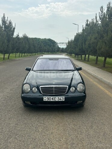 Mercedes E 220 d 2001, 811,700 km - 2.2 l - Masallı