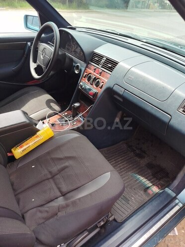 Mercedes C 180 1998, 220,000 km - 1.8 l - Masallı