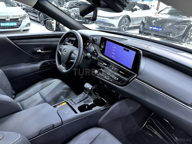 Lexus ES 300h 2023, 2,200 km - 2.5 l - Bakı