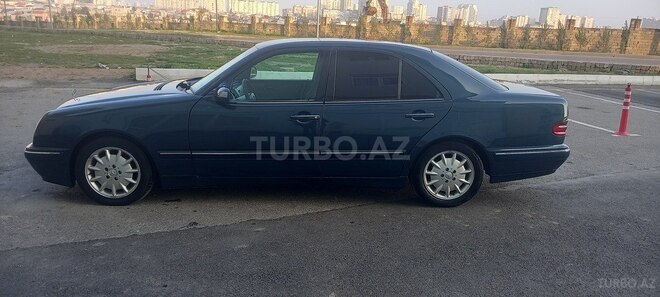 Mercedes E 220 d 1999, 410,000 km - 2.2 l - Bakı