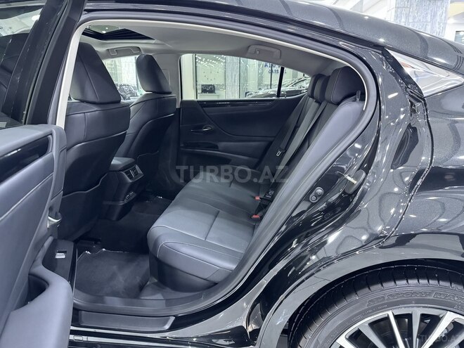 Lexus ES 300h 2023, 2,200 km - 2.5 l - Bakı