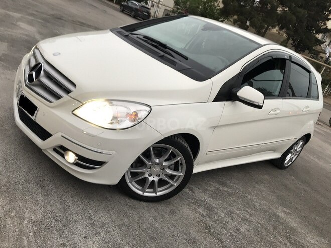 Mercedes B 180 2012, 75,000 km - 1.6 л - Sumqayıt