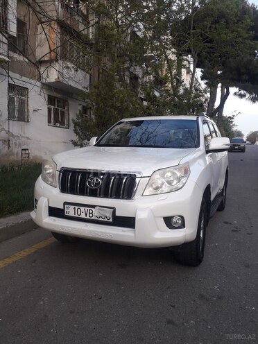 Toyota Land Cruiser Prado 2010, 220,000 km - 2.7 л - Bakı