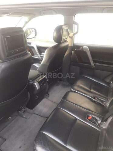 Toyota Land Cruiser Prado 2010, 220,000 km - 2.7 л - Bakı
