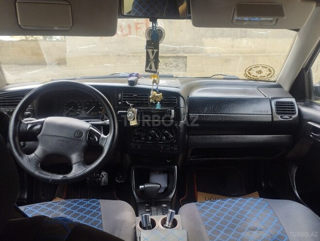 Volkswagen Golf 1994, 54,325 km - 2.0 л - Ağdaş