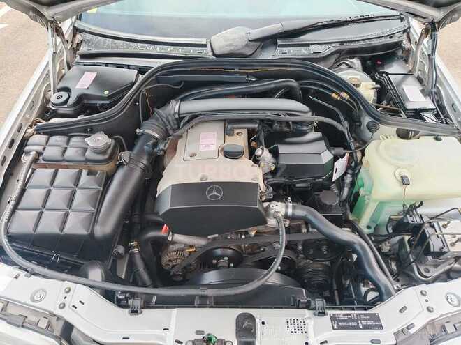 Mercedes C 180 1997, 270,000 km - 2.0 л - Bakı