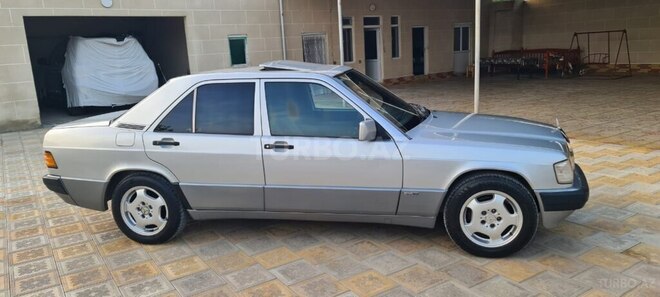 Mercedes 190 1991, 380,817 km - 2.0 l - Bərdə