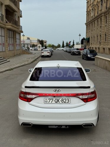 Hyundai Grandeur 2015, 200,000 km - 2.2 л - Sumqayıt