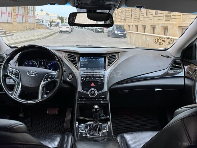 Hyundai Grandeur 2015, 200,000 km - 2.2 л - Sumqayıt