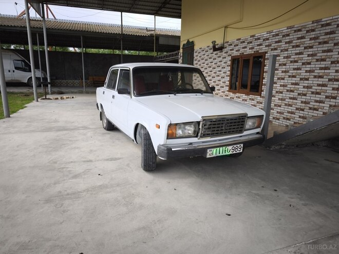 LADA (VAZ) 2107 2006, 95,000 km - 1.6 л - Sabirabad