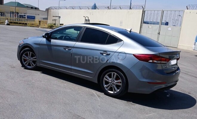 Hyundai Elantra 2018, 61,000 km - 2.0 л - Bakı