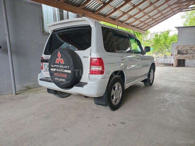 Mitsubishi Pajero io 2001, 337,000 km - 2.0 l - Xaçmaz