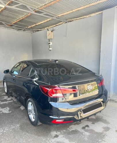 Hyundai Elantra 2019, 74,000 km - 2.0 l - Bakı