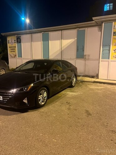 Hyundai Elantra 2019, 74,000 km - 2.0 l - Bakı