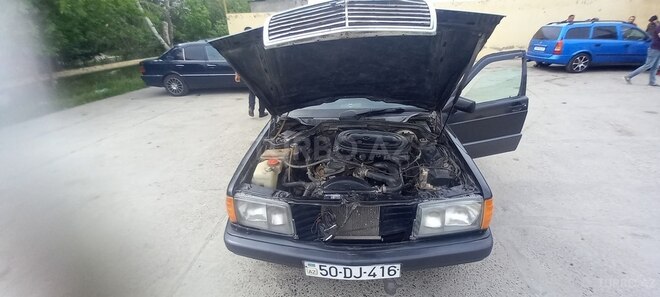 Mercedes 190 1991, 334,500 km - 1.8 л - Şirvan