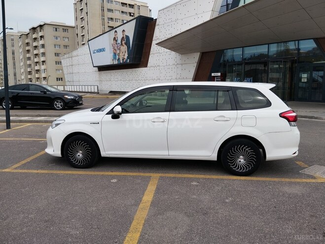 Toyota Corolla Fielder 2018, 115,000 km - 1.5 l - Bakı