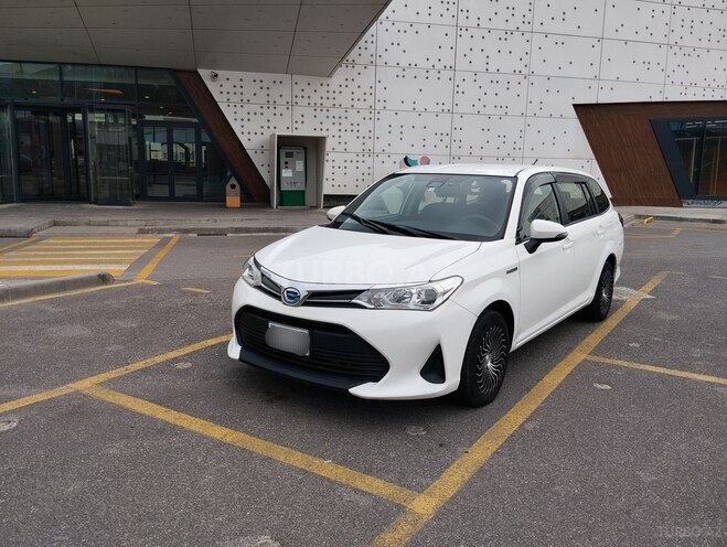 Toyota Corolla Fielder 2018, 115,000 km - 1.5 l - Bakı