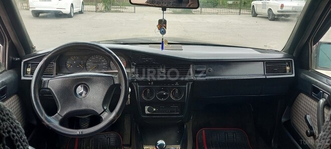 Mercedes 190 1991, 334,500 km - 1.8 л - Şirvan