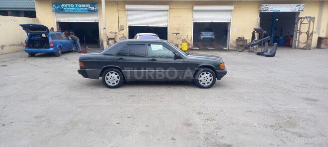 Mercedes 190 1991, 334,500 km - 1.8 л - Şirvan