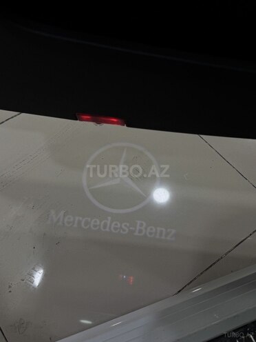 Mercedes E 220 d 2014, 198,000 km - 2.2 l - Bakı