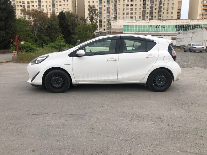 Toyota Aqua 2019, 117,000 km - 1.5 l - Bakı