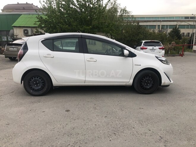 Toyota Aqua 2019, 117,000 km - 1.5 l - Bakı
