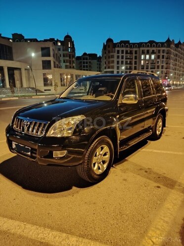 Toyota Land Cruiser Prado-4