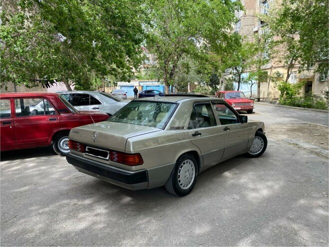 Mercedes 190 1991, 225,588 km - 2.0 l - Bakı