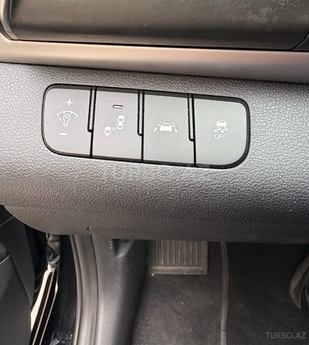 Hyundai Elantra 2019, 74,000 km - 2.0 l - Bakı