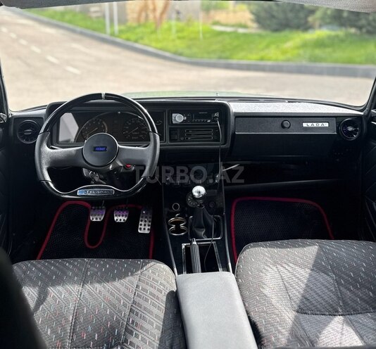 LADA (VAZ) 2107 2010, 92,563 km - 1.6 л - Quba