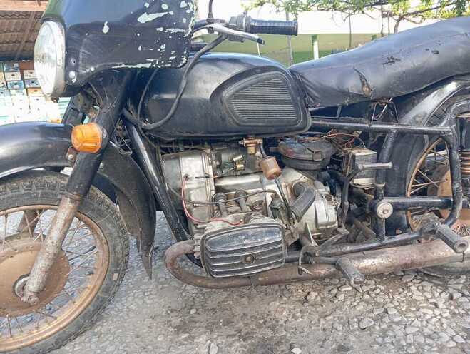 Dnepr 11 1995, 250,000 km - 0.2 л - Qax
