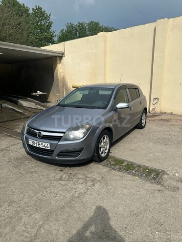 Opel Astra 2006, 210,000 km - 1.4 l - Gəncə