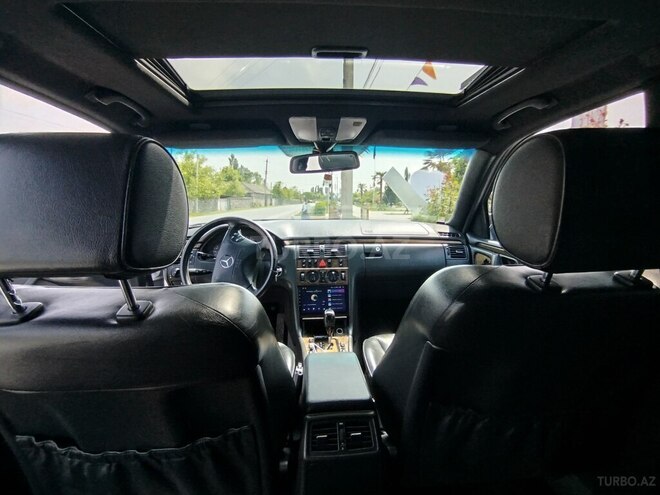 Mercedes E 320 2001, 333,151 km - 3.2 l - Balakən