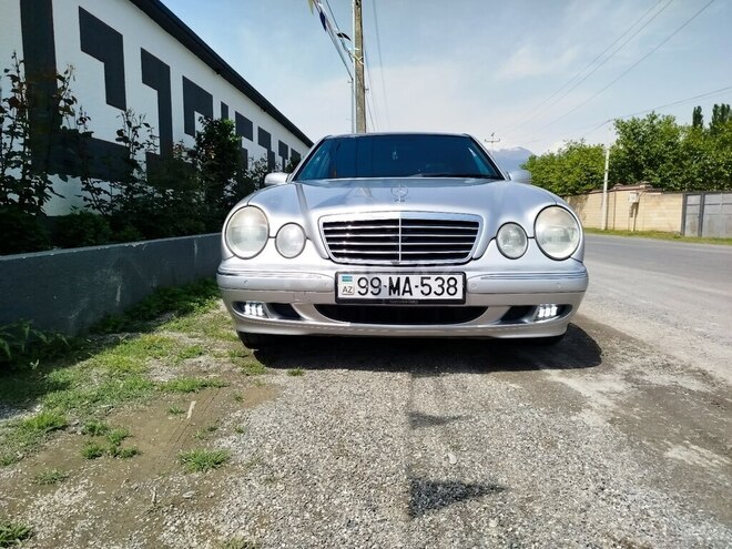Mercedes E 320 2001, 333,151 km - 3.2 l - Balakən
