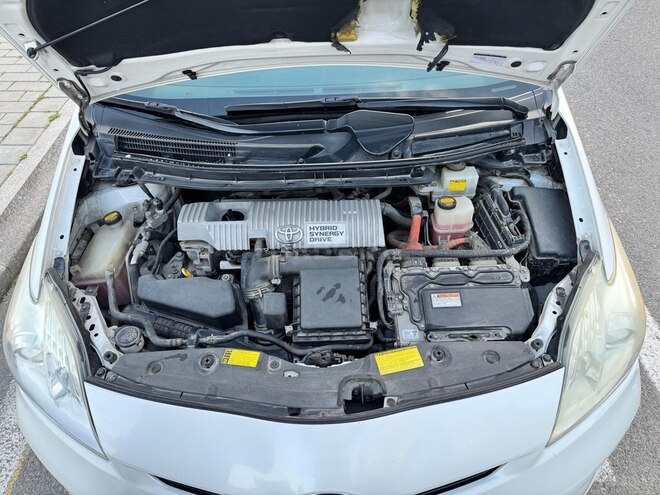 Toyota Prius 2013, 201,000 km - 1.8 l - Bakı