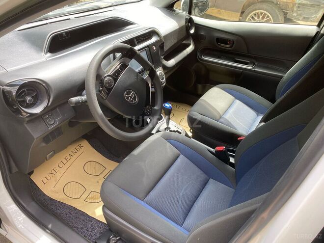 Toyota Aqua 2020, 72,000 km - 1.5 л - Bakı