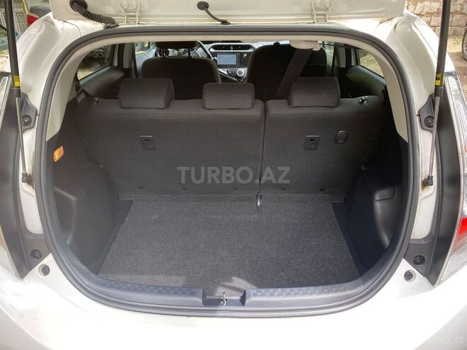 Toyota Aqua 2020, 72,000 km - 1.5 л - Bakı
