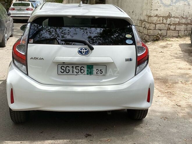 Toyota Aqua 2020, 72,000 km - 1.5 л - Bakı