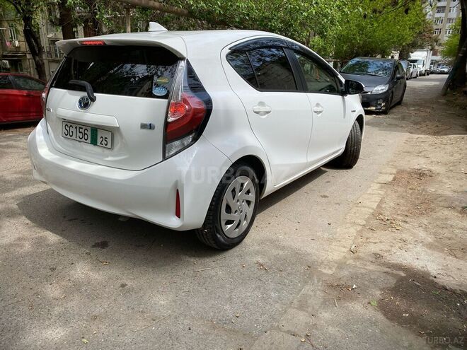 Toyota Aqua 2020, 72,000 km - 1.5 л - Bakı