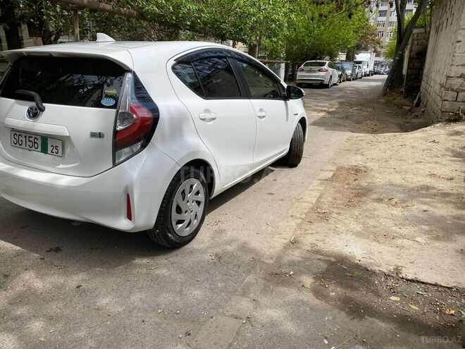 Toyota Aqua 2020, 72,000 km - 1.5 л - Bakı
