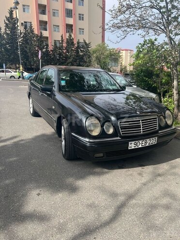 Mercedes E 230 1997, 558,624 km - 2.3 l - Bakı