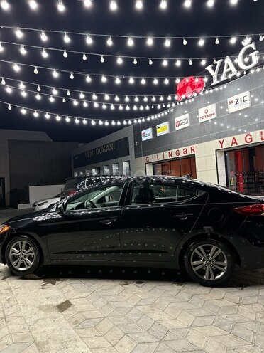 Hyundai Elantra 2018, 104,000 km - 2.0 л - Sumqayıt