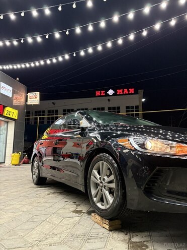 Hyundai Elantra 2018, 104,000 km - 2.0 л - Sumqayıt
