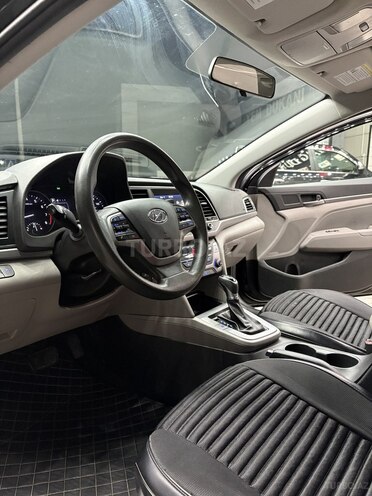 Hyundai Elantra 2018, 104,000 km - 2.0 л - Sumqayıt